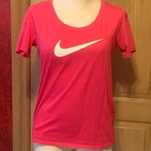 Nike T-shirt